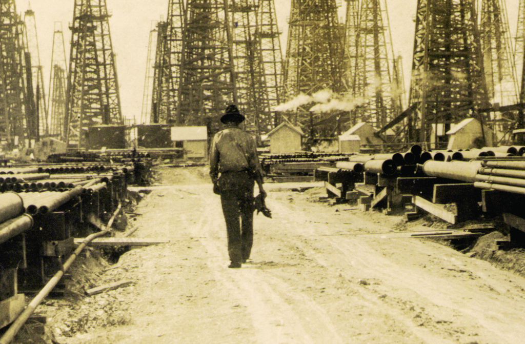 Return to Spindletop, 1925 - Copano Bay Press